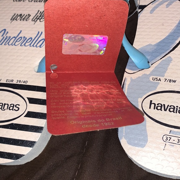 Brand New Women’s Disney Cinderella Havaianas Flip Flops - Picture 4 of 5
